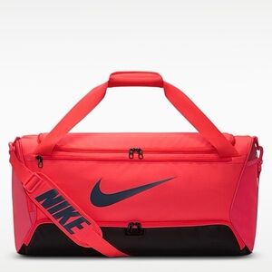 Nike Brasilia 9.5 training duffel bag 60L color hot lava/black